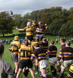 Annan win another lineout