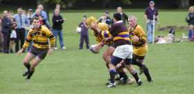 Stuart Williamson is about to get a crash ball shocker!!!